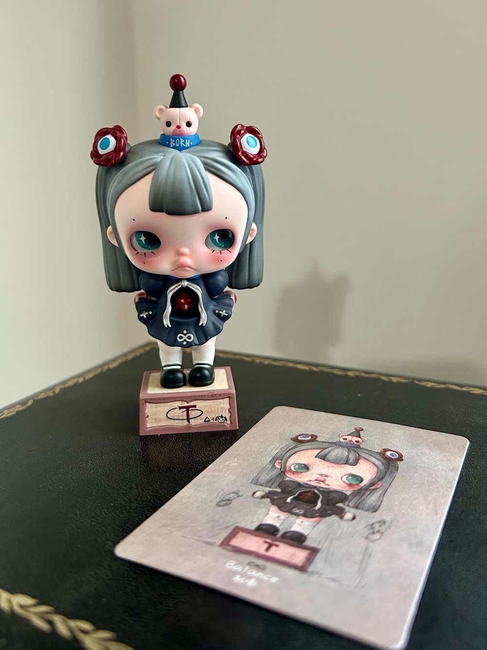 POPMART Tiny Tiny Prologue Series - Balance Figure